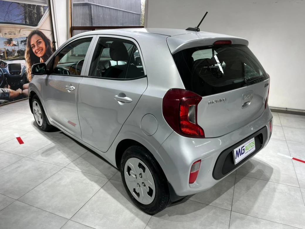 imagen 0 de vehiculo con id 2171